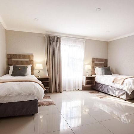 Hotel Windmills Rest à Pretoria-Noord Extérieur photo